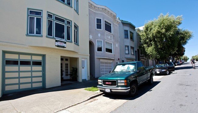 3027 Sacramento St in San Francisco, CA - Building Photo - Building Photo