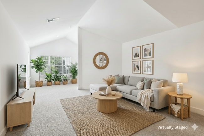 Wesley St. Claire Apartments at Lawrenceville in Lawrenceville, GA - Foto de edificio - Building Photo