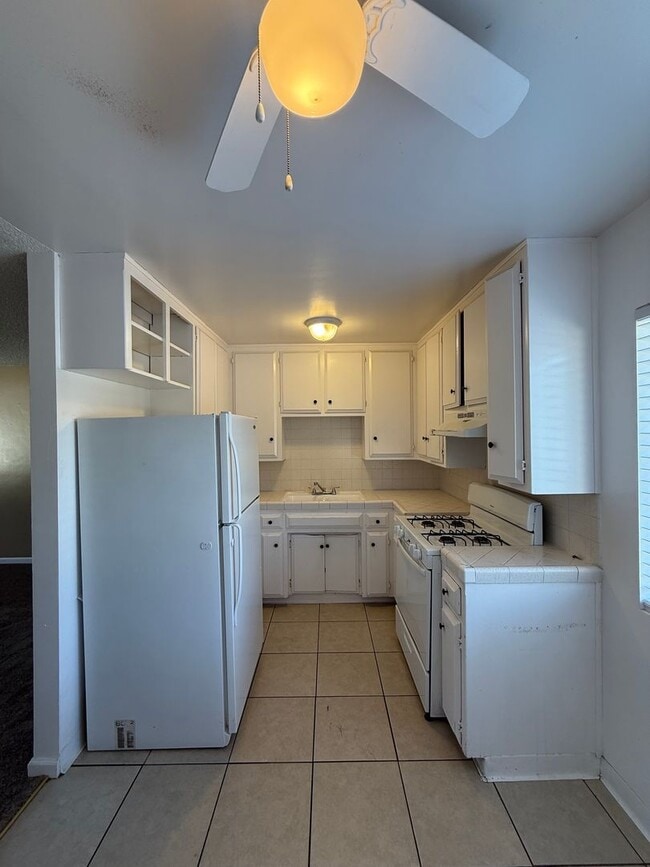 property at 811-811 Taylor St