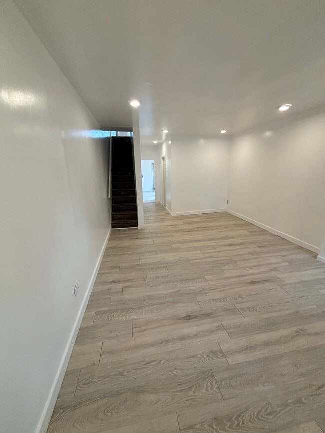 248 Morris Ave in Trenton, NJ - Building Photo - Building Photo