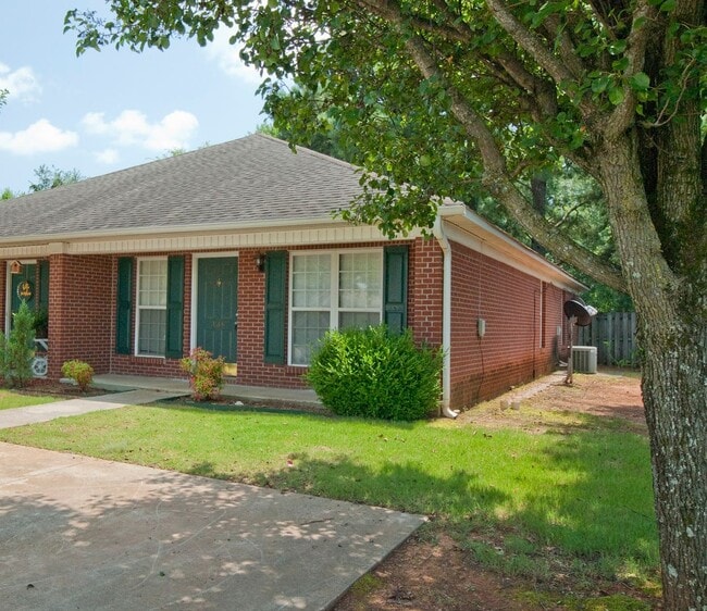136 Railroad Ridge Rd in Madison, AL - Building Photo - Building Photo