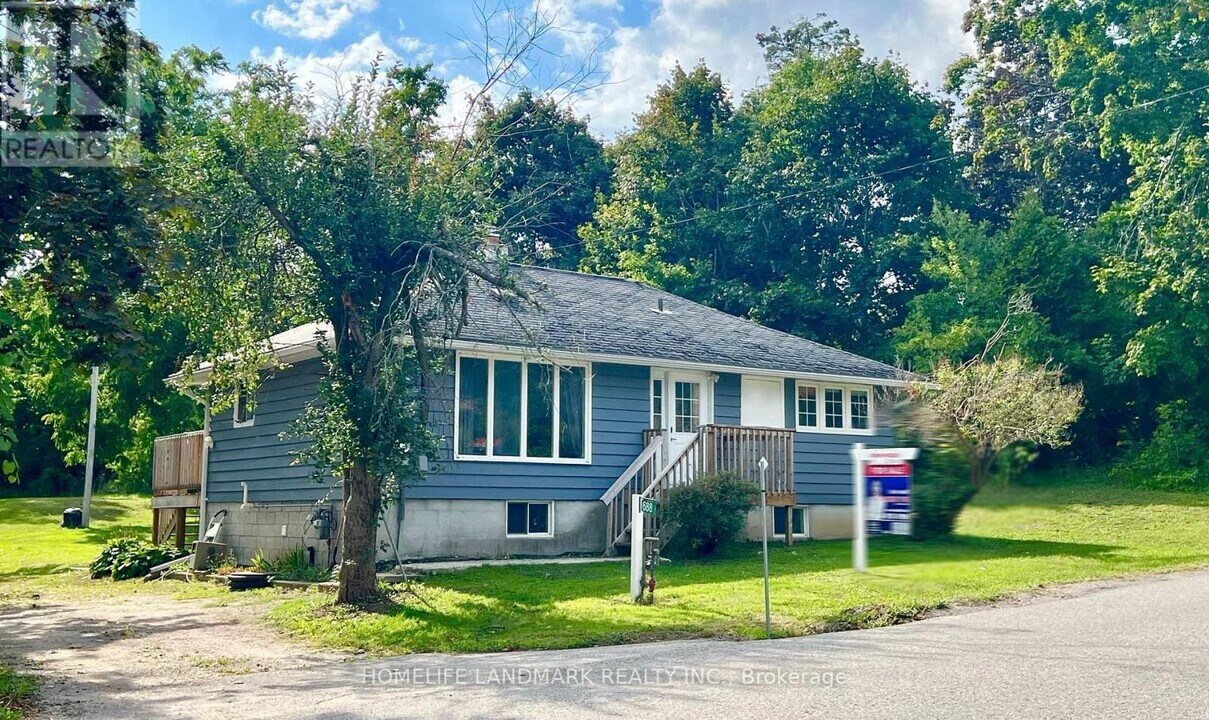 688 Line 7 S in Oro-Medonte, ON - Building Photo