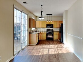 408 Windcroft Cir NW in Acworth, GA - Foto de edificio - Building Photo