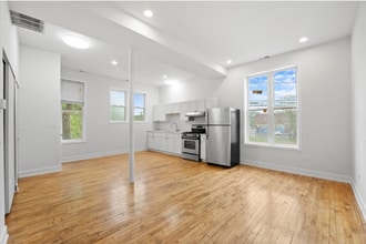 1309 S Komensky Ave in Chicago, IL - Building Photo - Building Photo