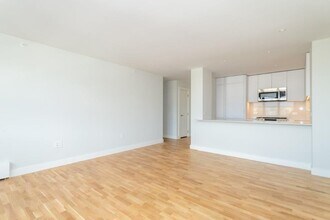 107 Columbia Rd in Boston, MA - Building Photo - Building Photo
