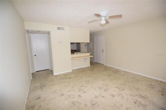 4609 Cason Cove Dr in Orlando, FL - Building Photo - Building Photo