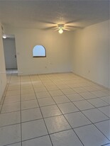 5755 W 20th Ave in Hialeah, FL - Building Photo