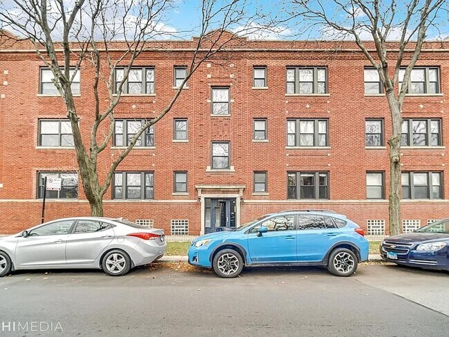 1454 W Roscoe St in Chicago, IL - Building Photo - Building Photo