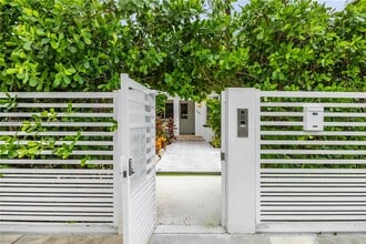 741 NE 87th St in Miami, FL - Building Photo - Building Photo
