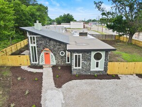 1550 E Apache St in Tulsa, OK - Building Photo - Building Photo