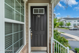 50 Periwinkle Dr in Monroe Township, NJ - Building Photo - Building Photo