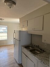 332 N Flag Chapel Rd in Jackson, MS - Building Photo - Building Photo