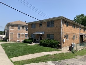 2316 Indian Mound Ave in Cincinnati, OH - Building Photo - Building Photo