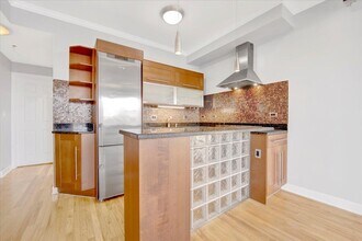 3918 N Kedvale Ave in Chicago, IL - Foto de edificio - Building Photo