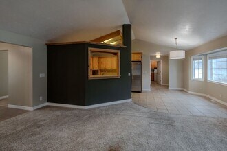 396 Palomino Dr in Sugar City, ID - Building Photo - Building Photo