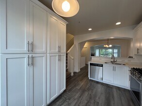 8770 SW 147th Terrace in Beaverton, OR - Building Photo - Building Photo