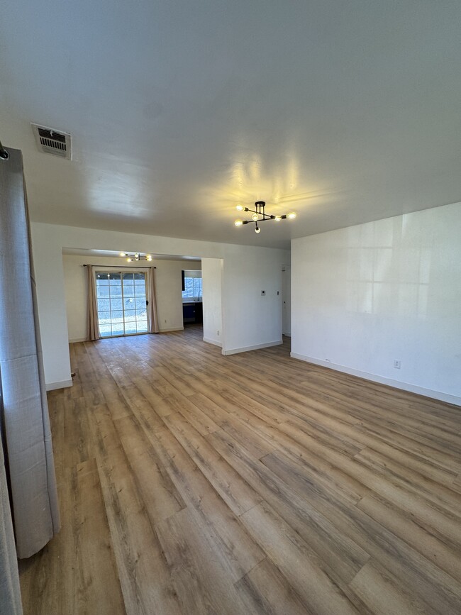 6724 Van Noord Ave in North Hollywood, CA - Building Photo - Building Photo