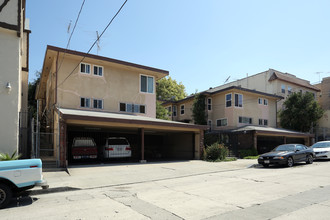 176-180 S Mountain View Ave in Los Angeles, CA - Building Photo - Primary Photo