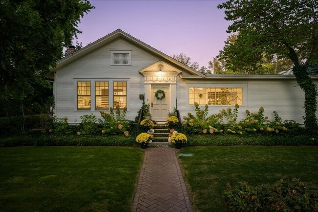 property at 1002 E Warm Springs Ave