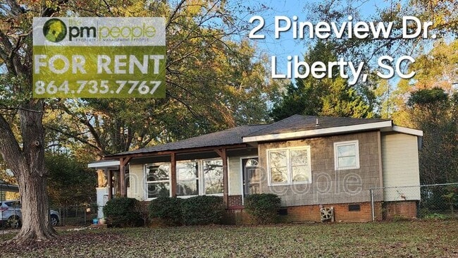 property at 2 Pineview Dr
