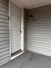 4101 College Main St in Bryan, TX - Foto de edificio - Building Photo