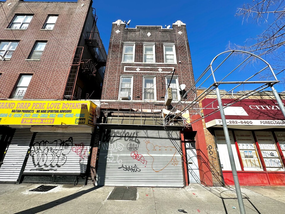 3011 Beverley Rd in Brooklyn, NY - Building Photo