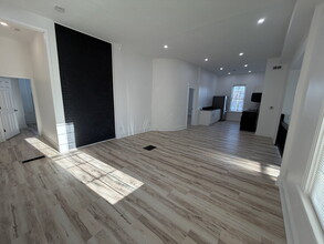 4417 Ashland Ave in Cincinnati, OH - Building Photo - Building Photo