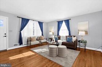 312 Small Ct in Catonsville, MD - Building Photo - Building Photo