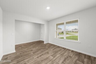 5832 Viking in Panama City, FL - Building Photo - Building Photo