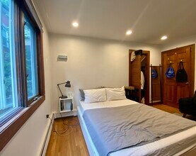 168 Auburn St, Unit A in Cambridge, MA - Building Photo - Building Photo