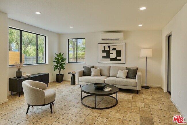 3329 Sherbourne Dr in Culver City, CA - Building Photo - Building Photo