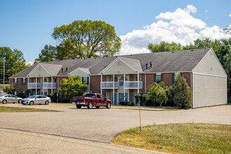 3192 Dotwood St NW in North Canton, OH - Building Photo - Primary Photo
