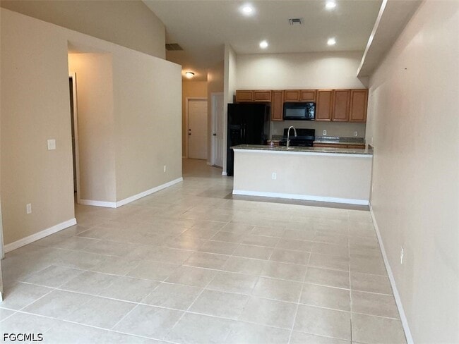 3410 SW 7th Pl in Cape Coral, FL - Building Photo - Building Photo