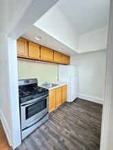 408 W Chelten Ave in Philadelphia, PA - Building Photo - Building Photo