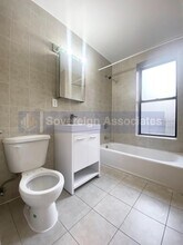 250 W 99th St in New York, NY - Building Photo - Building Photo