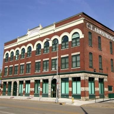 Armstrong Apartments in Clinton, IA - Building Photo - Building Photo