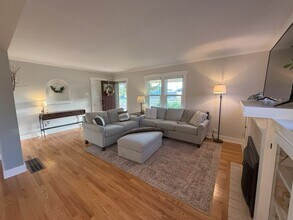 6399 S Windermere St in Littleton, CO - Building Photo - Building Photo