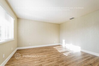 6130 Buckboard Dr in Rio Linda, CA - Foto de edificio - Building Photo