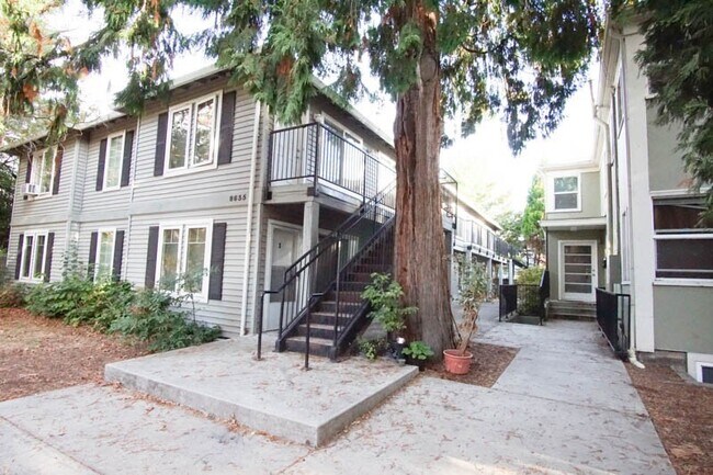 property at 8635 N Leonard St