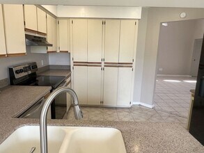 853 Banks St NW in Palm Bay, FL - Building Photo - Building Photo