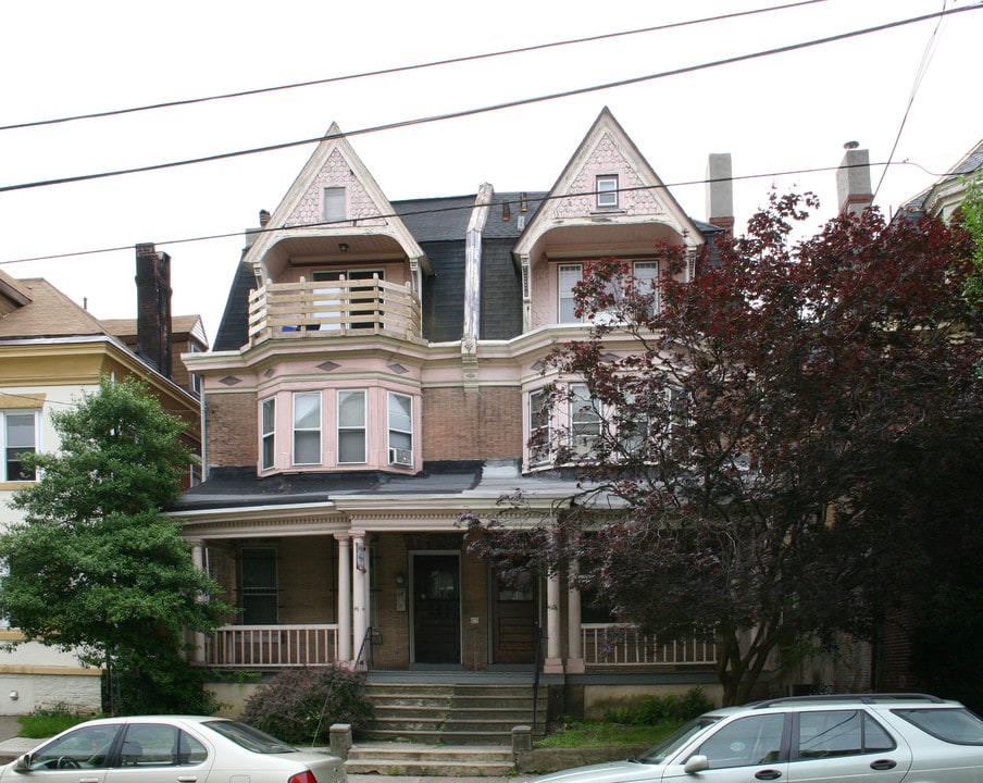 4604-4606 Chester Ave in Philadelphia, PA - Building Photo