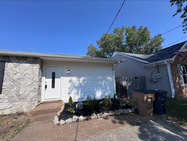 2721 Penn Meade Dr in Nashville, TN - Building Photo - Building Photo