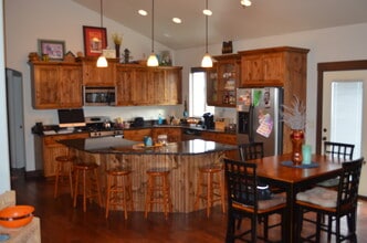 5766 Belmont Drive in Morgan, UT - Building Photo - Building Photo