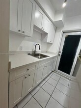 7155 Rue Notre Dame in Miami Beach, FL - Building Photo - Building Photo