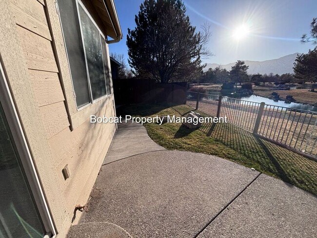 1054 Camellia Ct in Minden, NV - Building Photo - Building Photo
