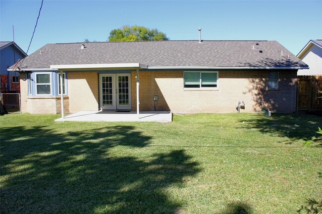 property at 10022 Belfast Rd