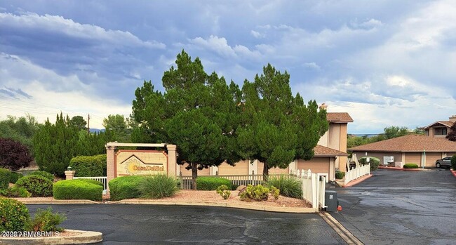 property at 985 E Mingus Ave