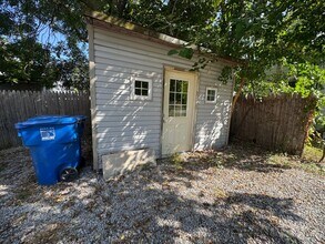 1702 13th Ave in Moline, IL - Building Photo - Building Photo