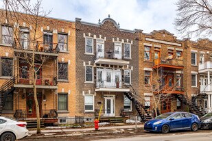 4254-4262 Fullum St in Montréal, QC - Building Photo