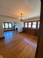 5723 W Wells St in Wauwatosa, WI - Building Photo - Building Photo